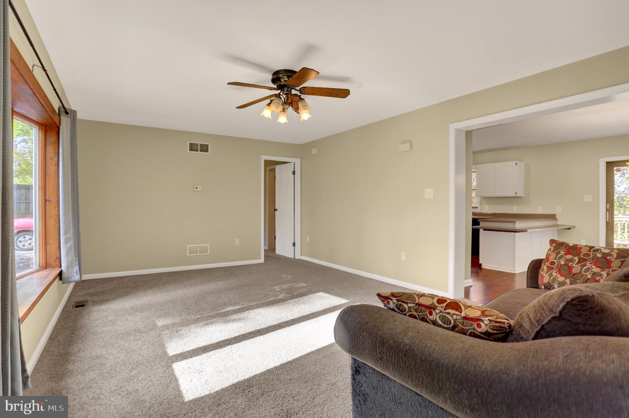 5679 Stambaugh Road Spring Grove, PA 17362 - Photo 3 of 42