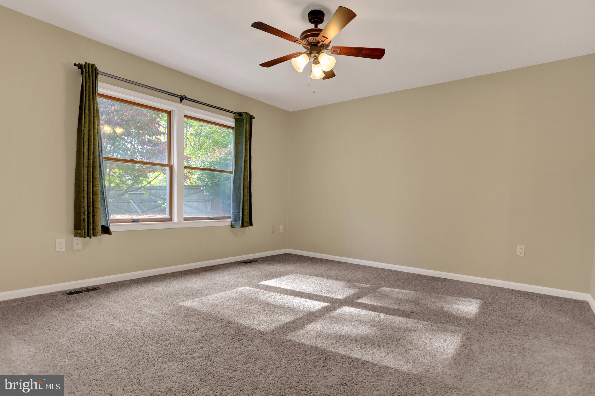 5679 Stambaugh Road Spring Grove, PA 17362 - Photo 7 of 42