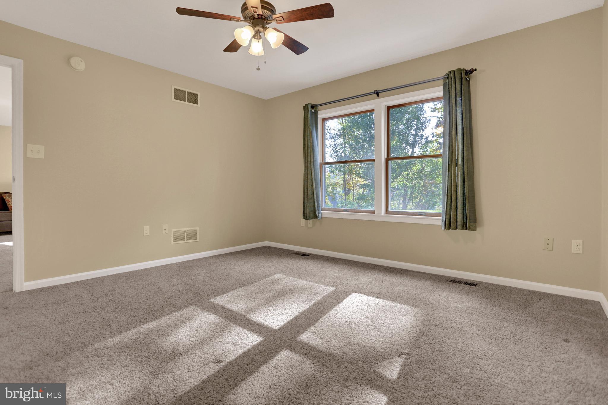 5679 Stambaugh Road Spring Grove, PA 17362 - Photo 8 of 42