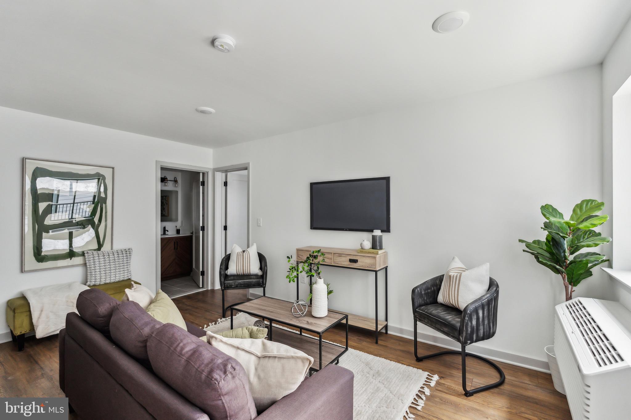 6515 Ridge Avenue, Unit 201 Philadelphia, PA 19128 - Photo 3 of 21