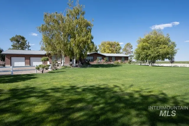 $875,000 | 650 West 800 S Road, Burley, ID 83318