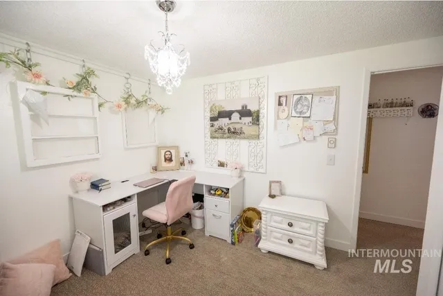 $875,000 | 650 West 800 S Road, Burley, ID 83318