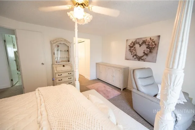 $875,000 | 650 West 800 S Road, Burley, ID 83318