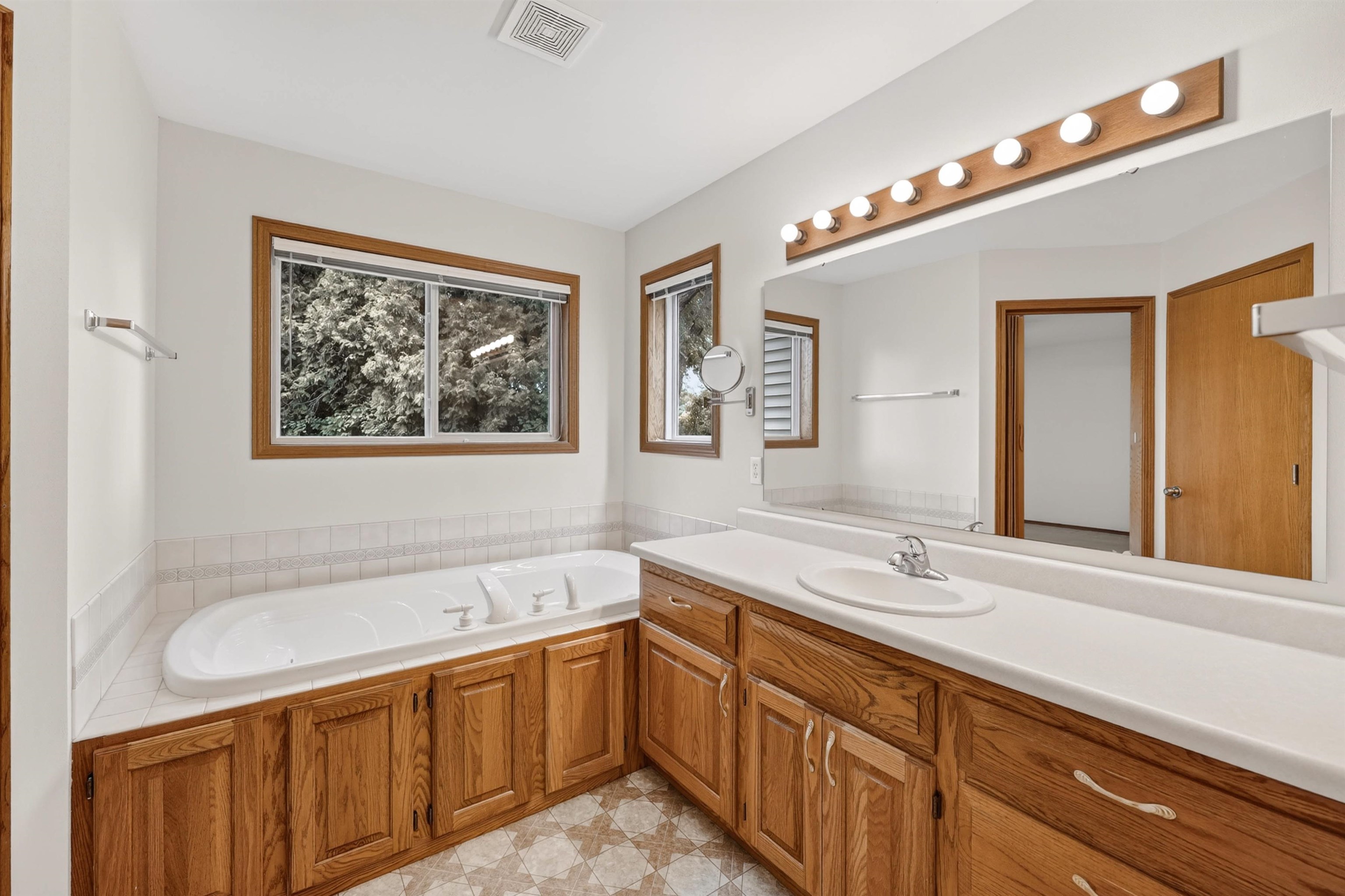 5237 Summer Ridge Drive Madison, WI 53704 - Photo 15 of 46