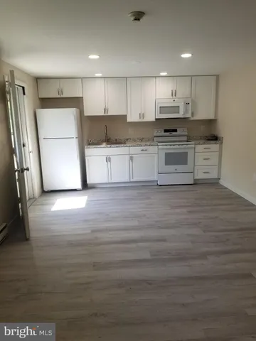 $1,425 | 163 B Passmore Road, Bechtelsville, PA 19505