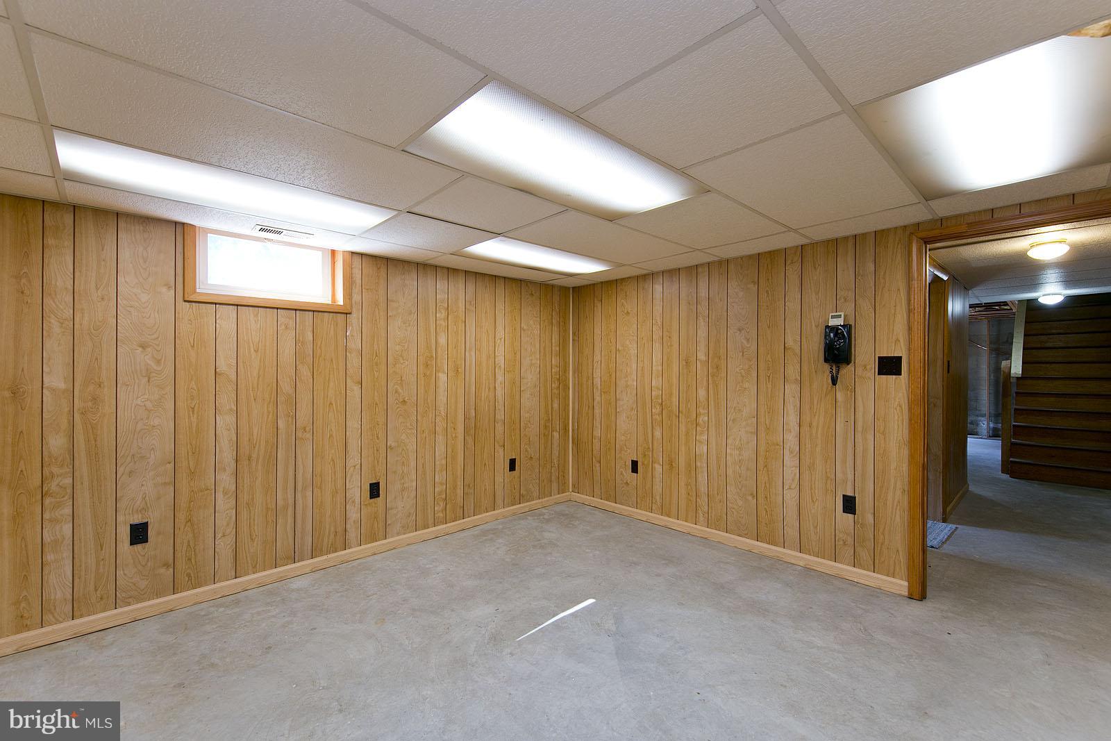 214 Ridge Road Winchester, VA 22602 - Photo 22 of 27 Basement