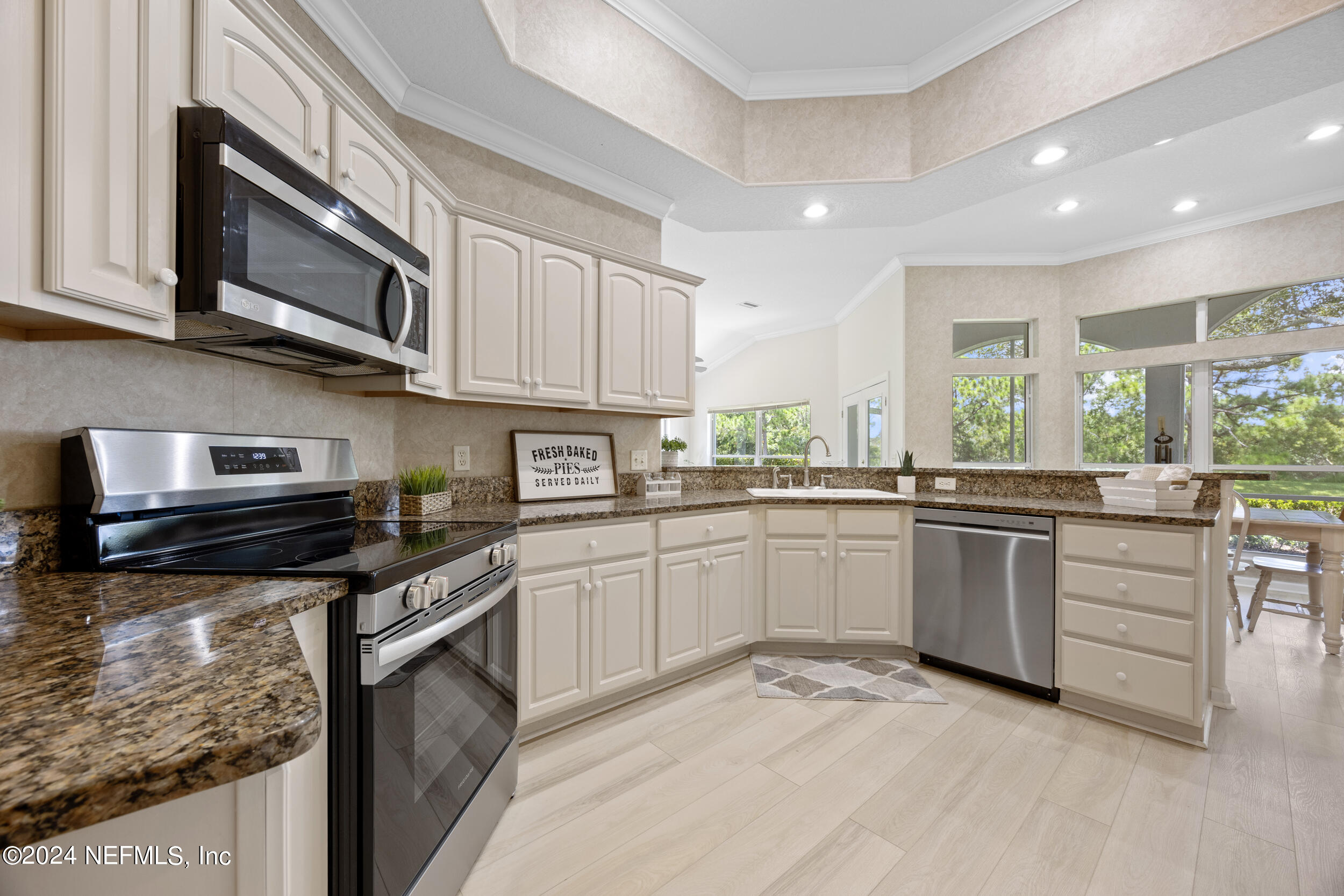 721 Wandering Lane St. Augustine, FL 32080 - Photo 7 of 47 8
