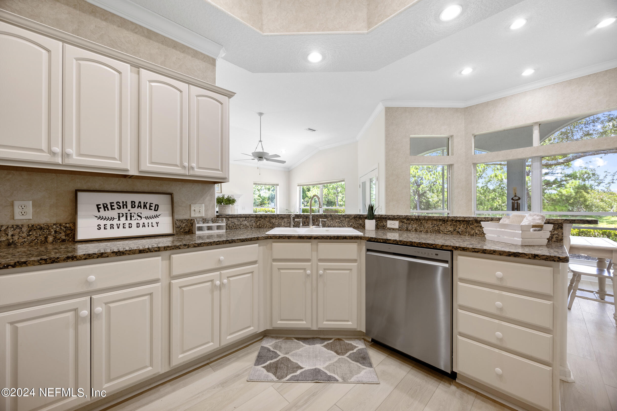 721 Wandering Lane St. Augustine, FL 32080 - Photo 8 of 47 9