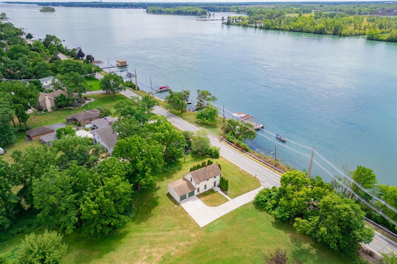 25653 West River Road Grosse Ile, MI 48138 - Photo 25 of 26