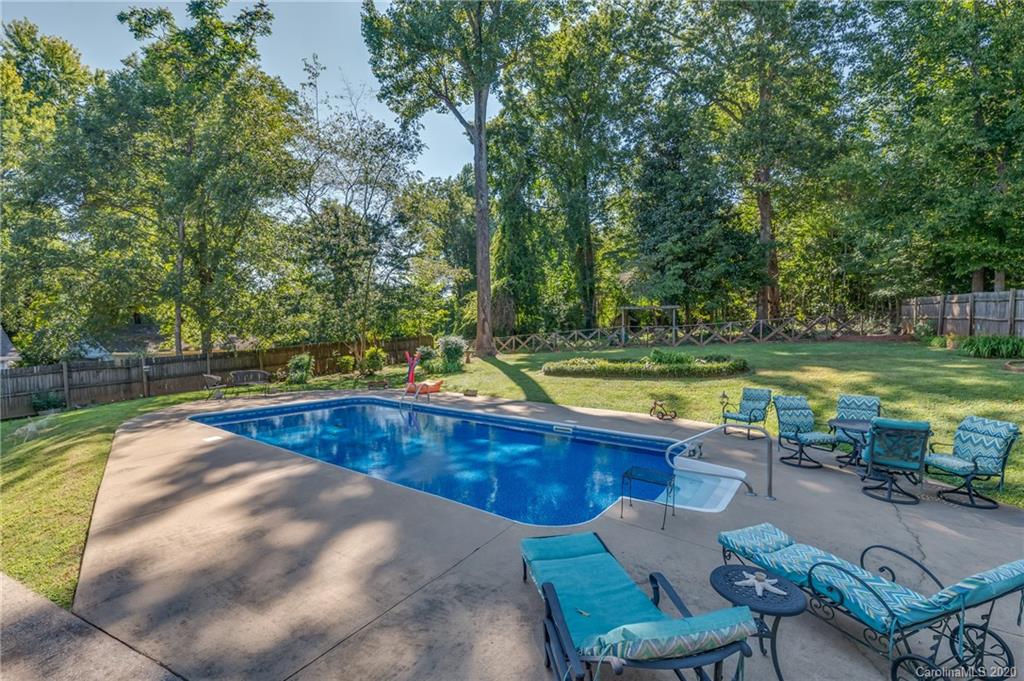 190 South Ridgecrest Street Rutherfordton, NC 28139 - Photo 3 of 26 a view of a swimming pool and lounge chair