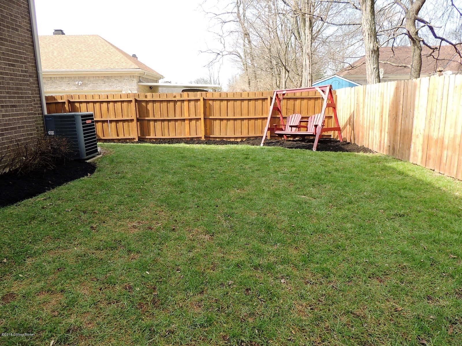 8213 Lacevine Road Louisville, KY 40220 - Photo 71 of 86 DSCN6580