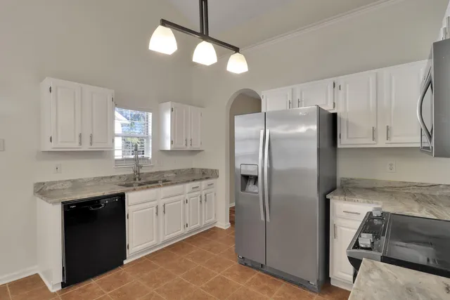 $789,900 | 434 South Piazza Court, Mount Pleasant, SC 29464