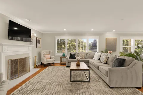 $1,750,000 | 1832 Briar Ridge Court, McLean, VA 22101
