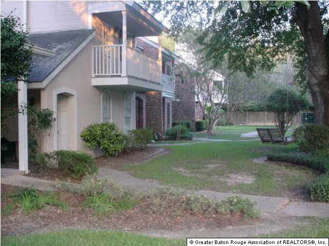 9007 Highland Road, Unit 32 Baton Rouge, LA 70810 - Photo 3 of 7