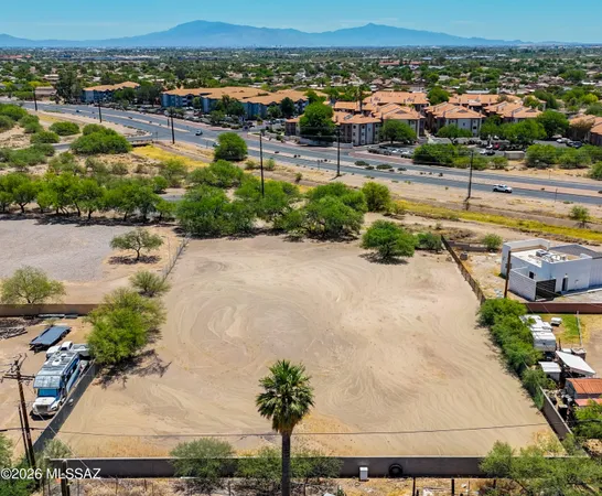 $325,000 | 5522 South Rosepine Road, Tucson, AZ 85746