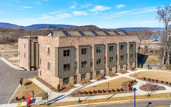 $509,000 | 1439 Caldwell Lane, Chattanooga, TN 37408