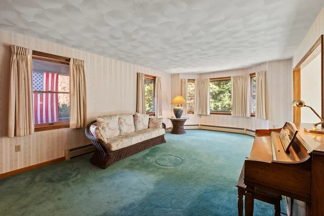 $800,000 | 43 Maple Road, Westford, MA 01886