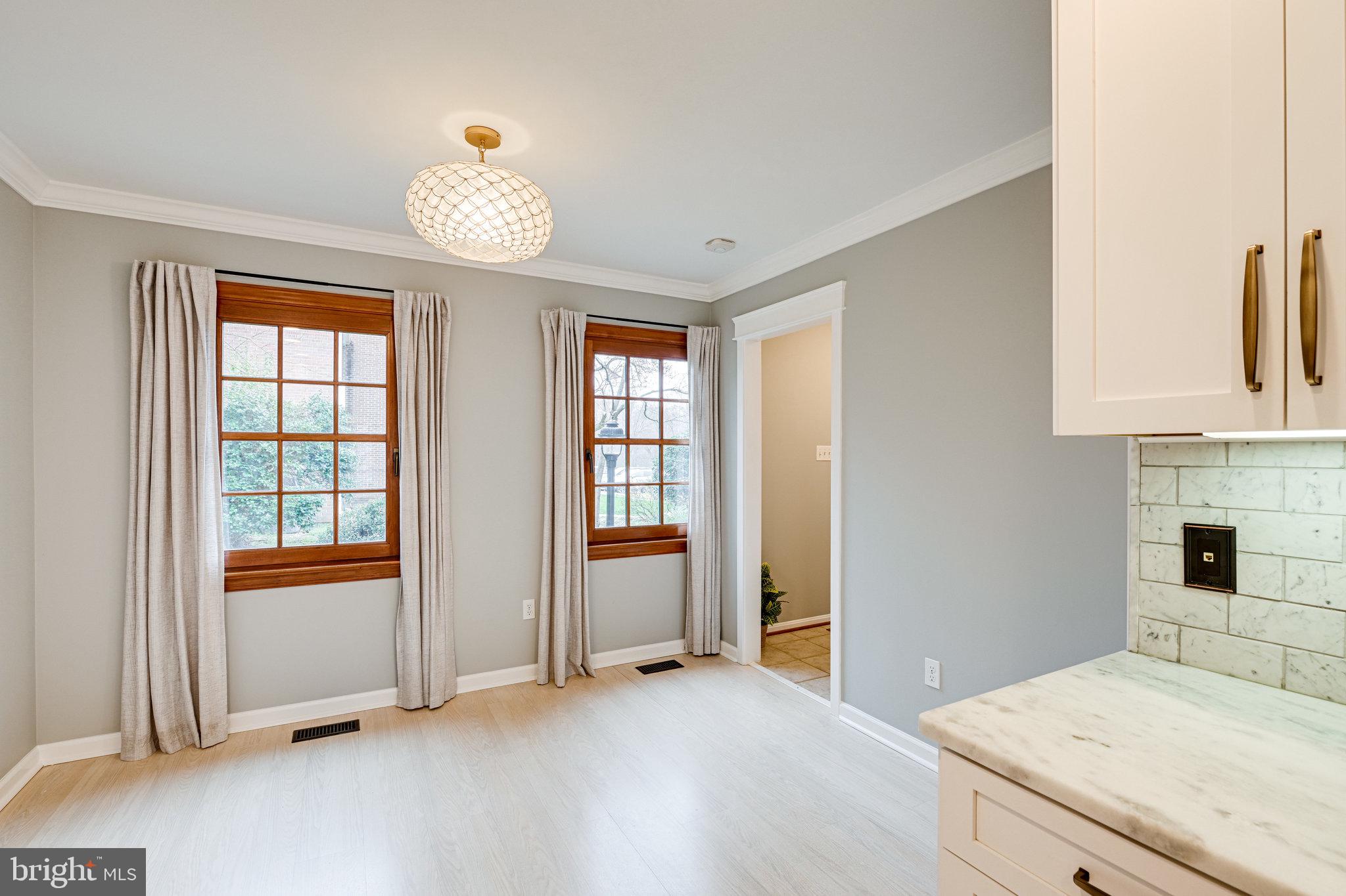 9756 Ranger Road Fairfax, VA 22030 - Photo 15 of 38 Gallery Image 15