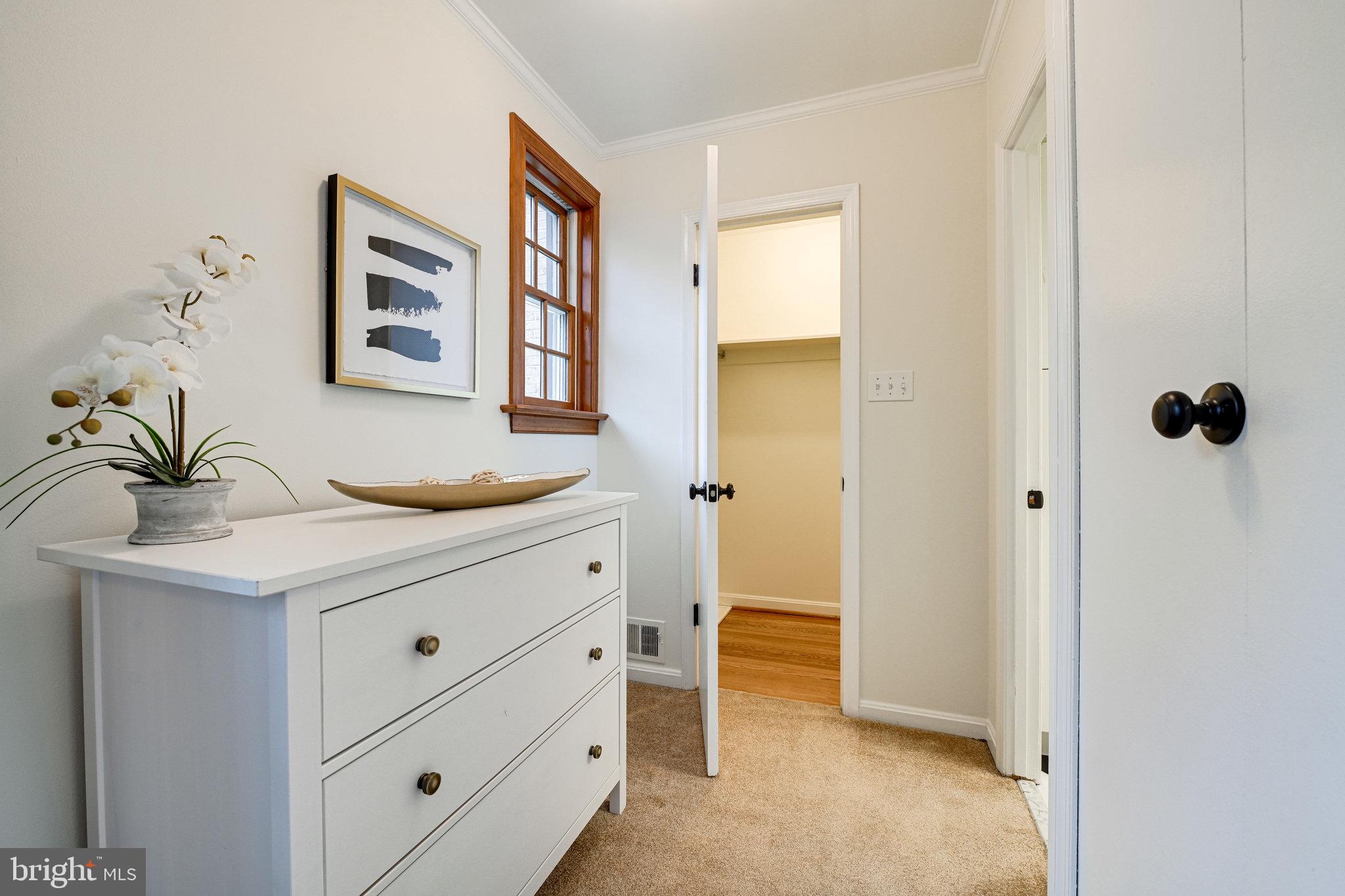 9756 Ranger Road Fairfax, VA 22030 - Photo 28 of 38 Gallery Image 28