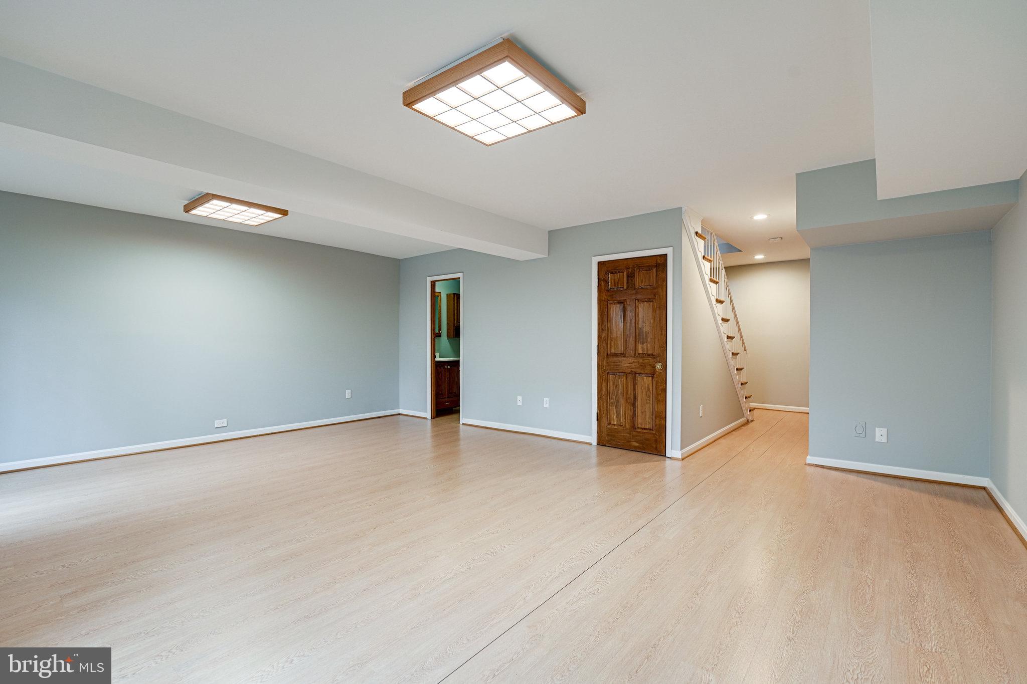 9756 Ranger Road Fairfax, VA 22030 - Photo 32 of 38 Gallery Image 32
