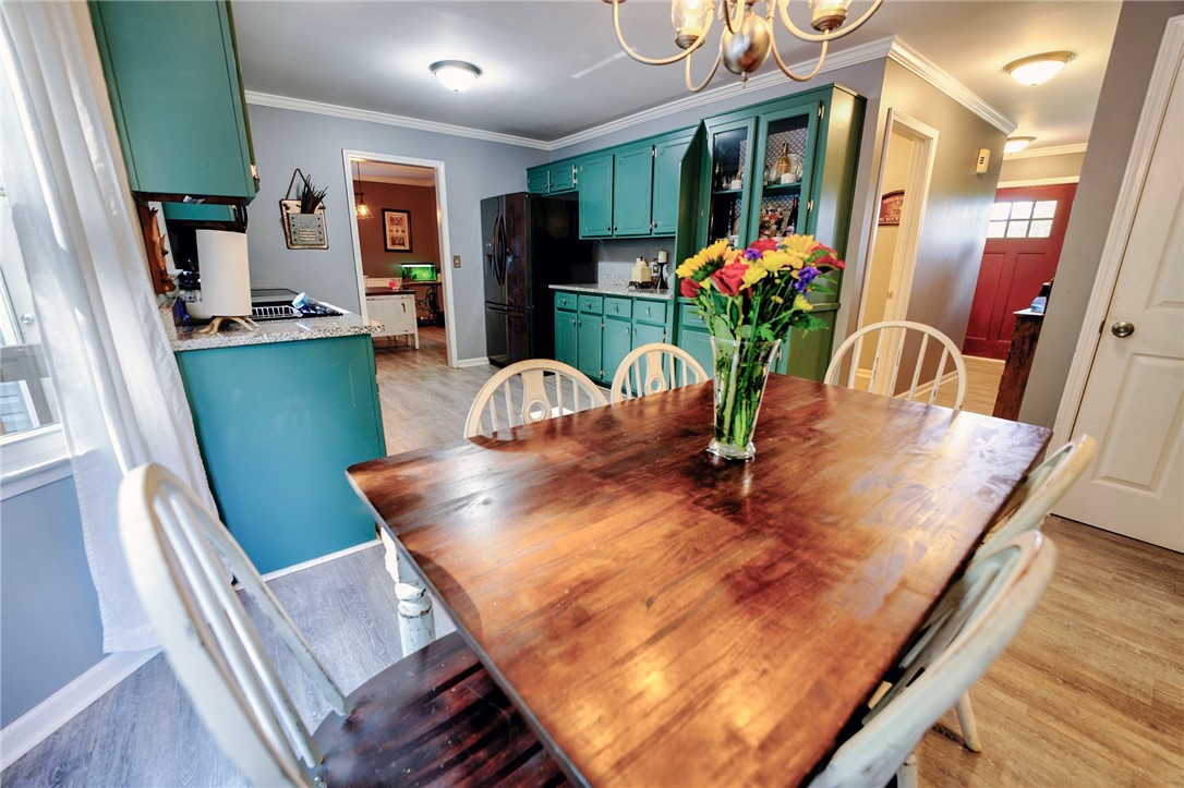 210 King Arthur Drive Anderson, SC 29621 - Photo 7 of 25