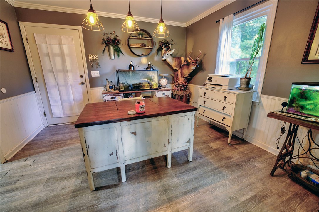 210 King Arthur Drive Anderson, SC 29621 - Photo 9 of 25