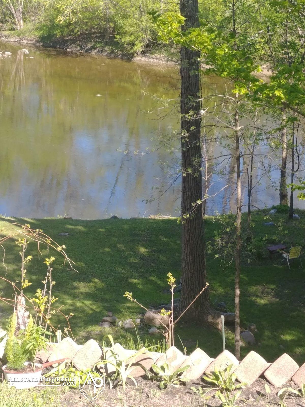 5052 North Seymour Road Flushing, MI 48433 - Photo 23 of 26 50163834-3ed572a0-e7f1-41f1-9afa-a98b8be6c34a.JPG