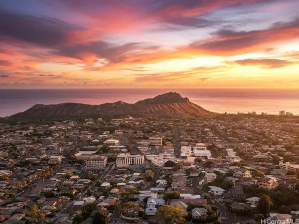 $2,750,000 | 3950 Sierra Drive, Unit A, Honolulu, HI 96816