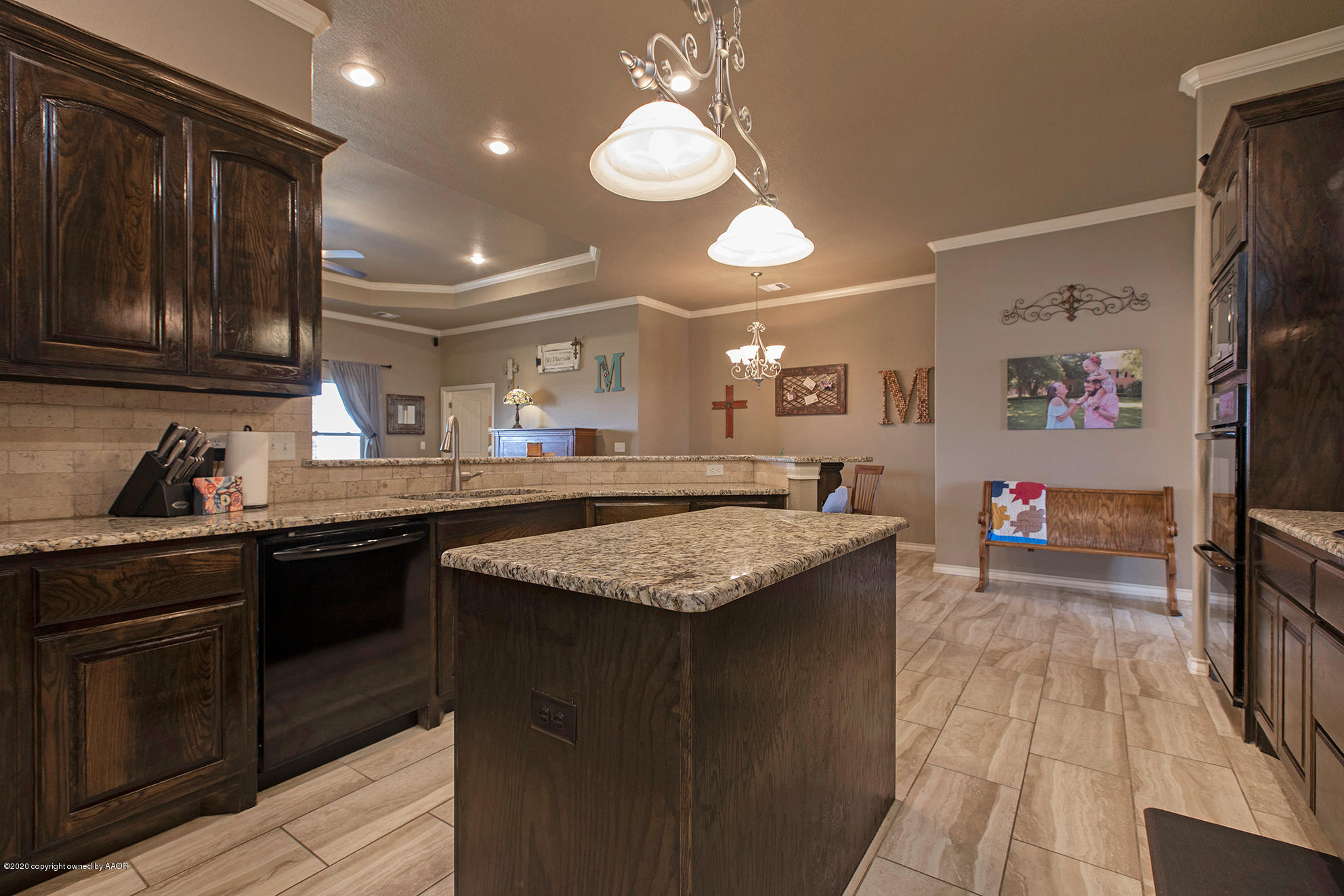 17901 Stone Creek Road Bushland, TX 79124 - Photo 10 of 45 Kitchen