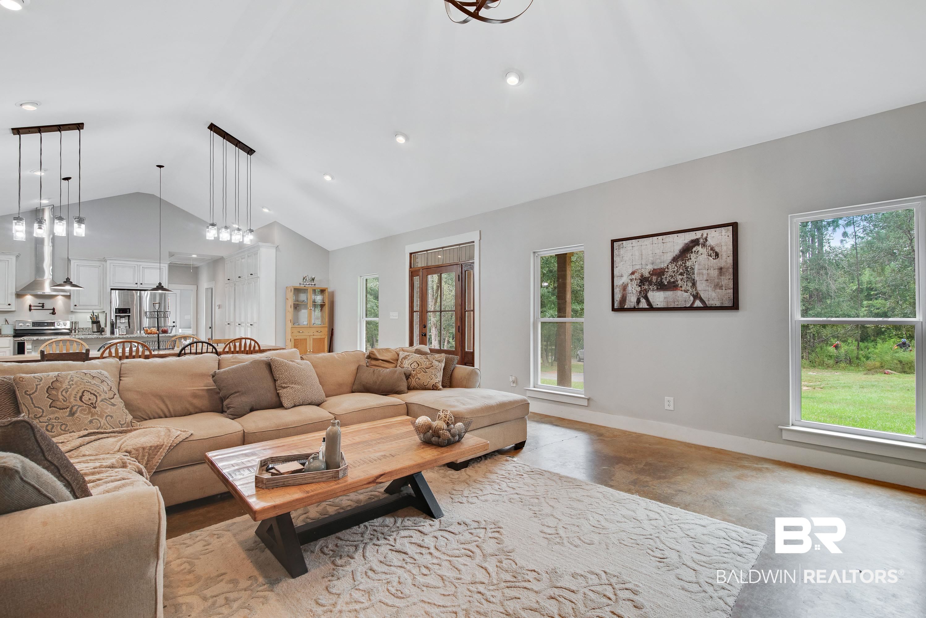 32158 A Buzbee Road Daphne, AL 36527 - Photo 12 of 40 Great Room