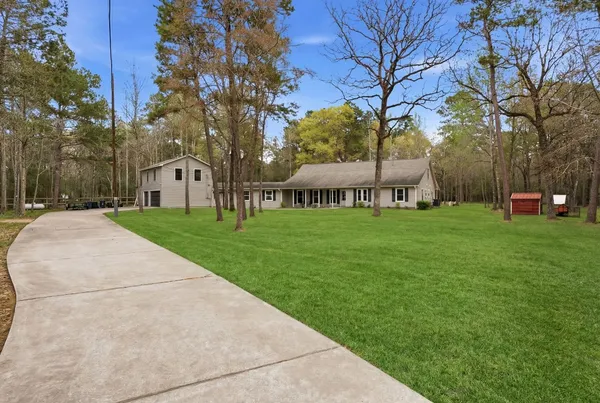 $899,000 | 5222 Ranch Hill Drive, Magnolia, TX 77354