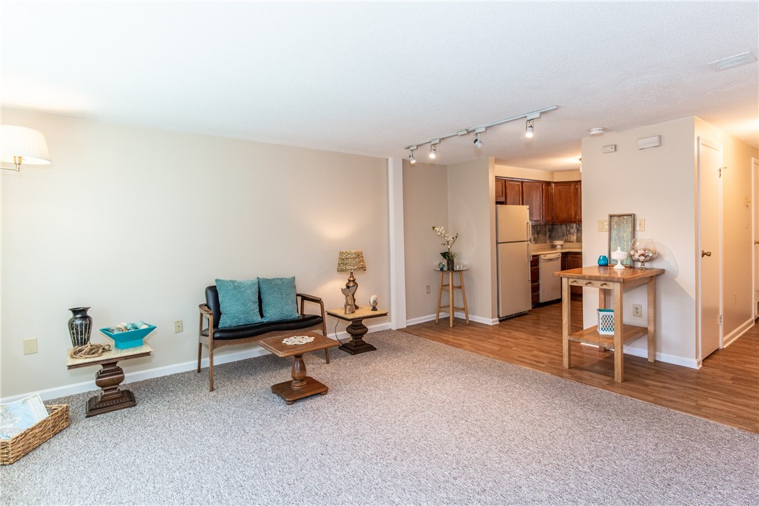 200 Post Road, Unit 511 Warwick, RI 02888 - Photo 17 of 30