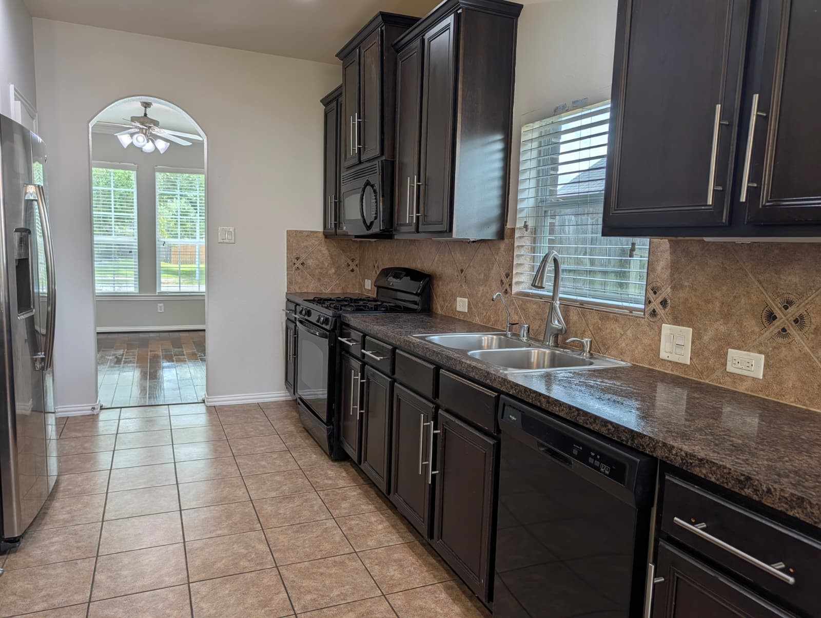 25614 Crisp Spring Lane Spring, TX 77373 - Photo 15 of 43