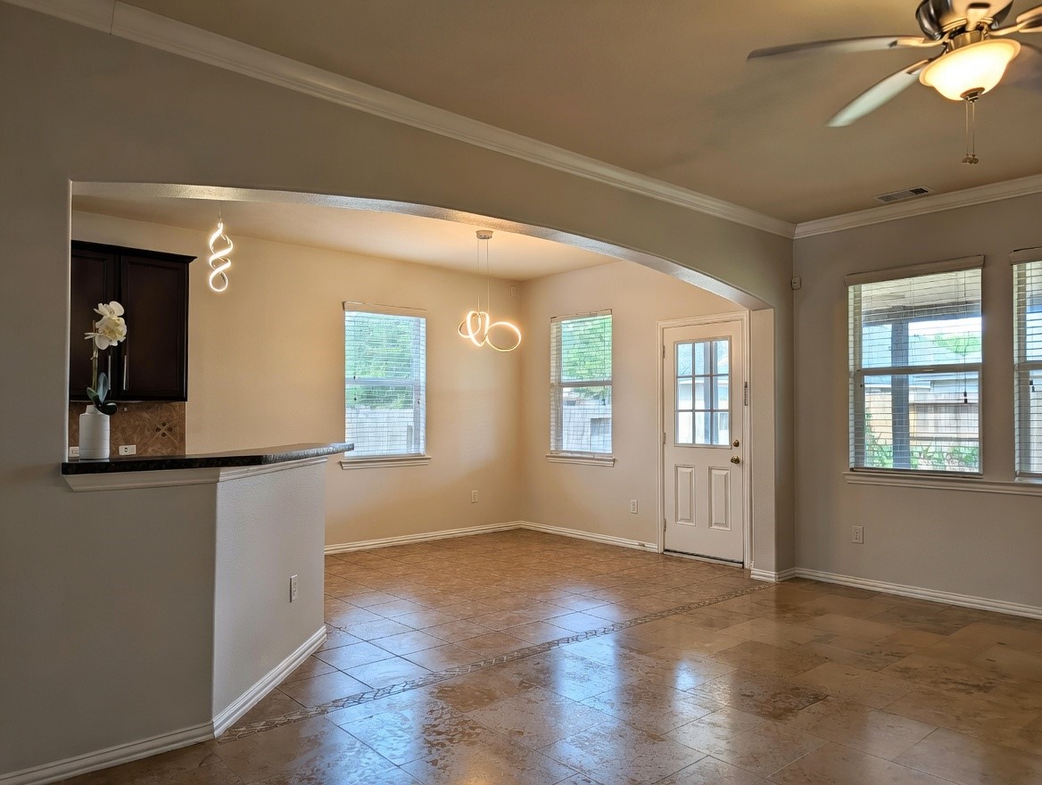 25614 Crisp Spring Lane Spring, TX 77373 - Photo 4 of 43