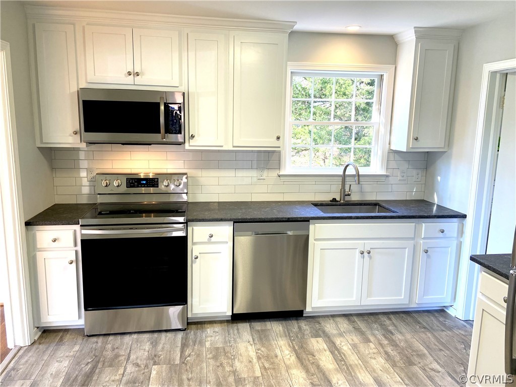 1806 Murdoch Road Henrico, VA 23229 - Photo 6 of 15 Gallery Image 6