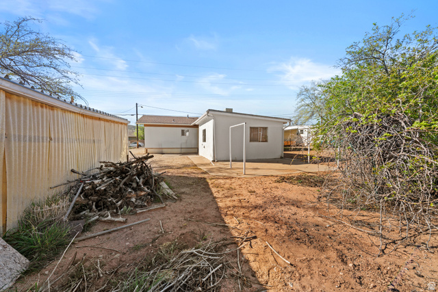 49 600 North Hurricane, UT 84737 - Photo 29 of 33 Rear view of property