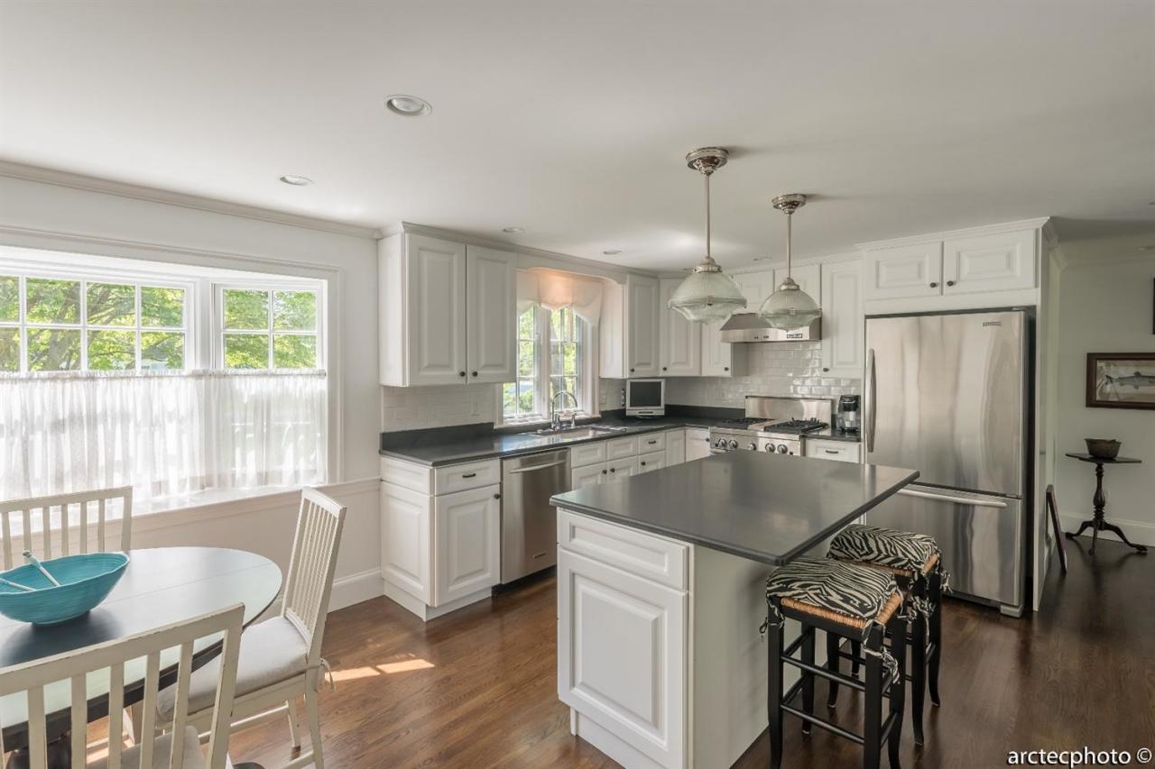 22 Eel River Road Osterville, MA 02655 - Photo 4 of 16 Additional Photo