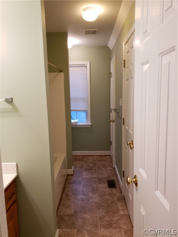 9100 Dabneys Mill Road Manquin, VA 23106 - Photo 5 of 7 Gallery Image 5
