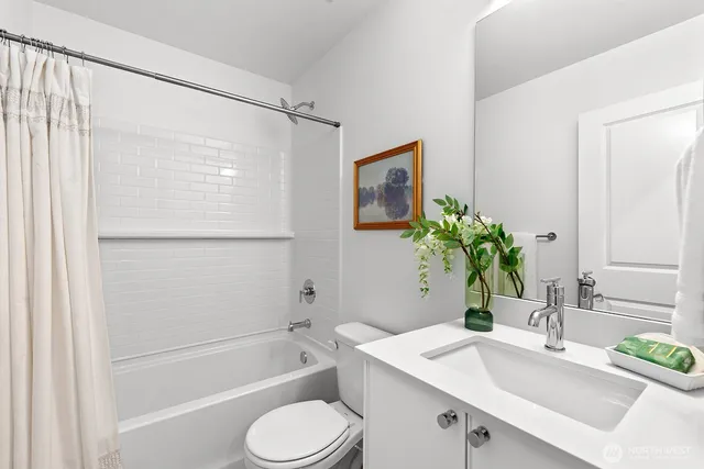 $714,950 | 1403 Southwest 111th Lane, Seattle, WA 98146