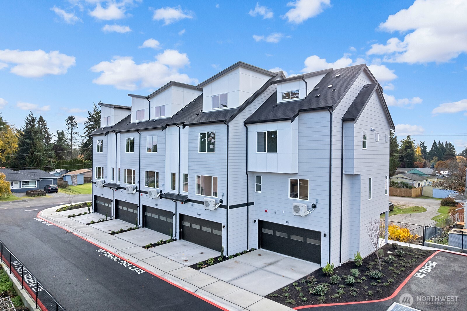 1403 Southwest 111th Lane Seattle, WA 98146 - Photo 39 of 39