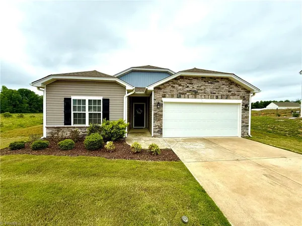 $325,000 | 113 Tally Mdw Court, Lexington, NC 27295