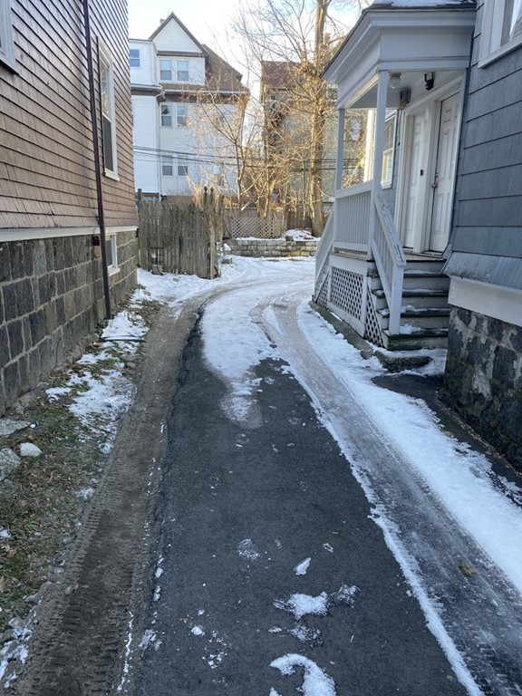 271 Normandy Street Boston, MA 02121 - Photo 2 of 18