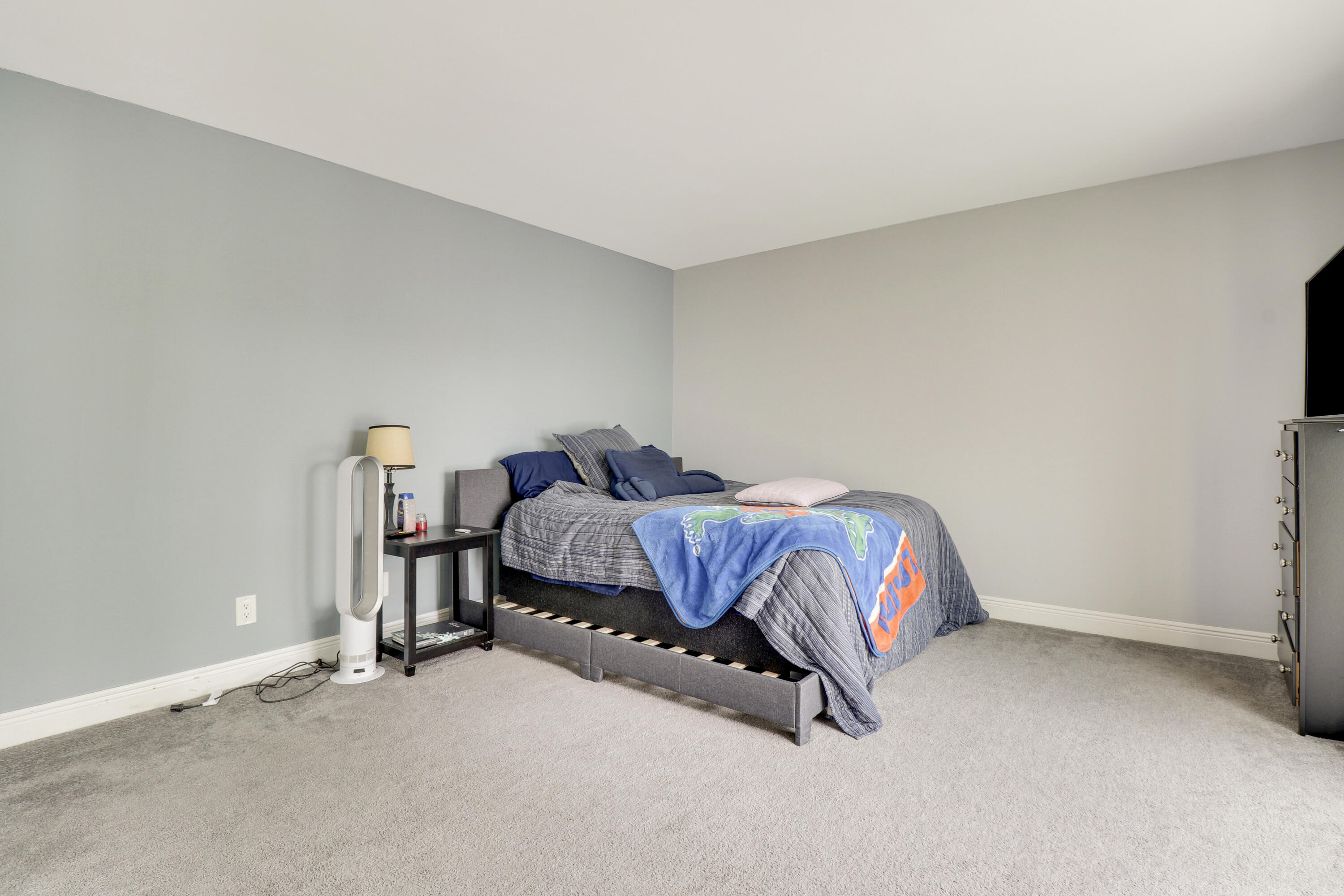 141 East Riverside Drive, Unit 9B Jupiter, FL 33469 - Photo 17 of 23 House4-19