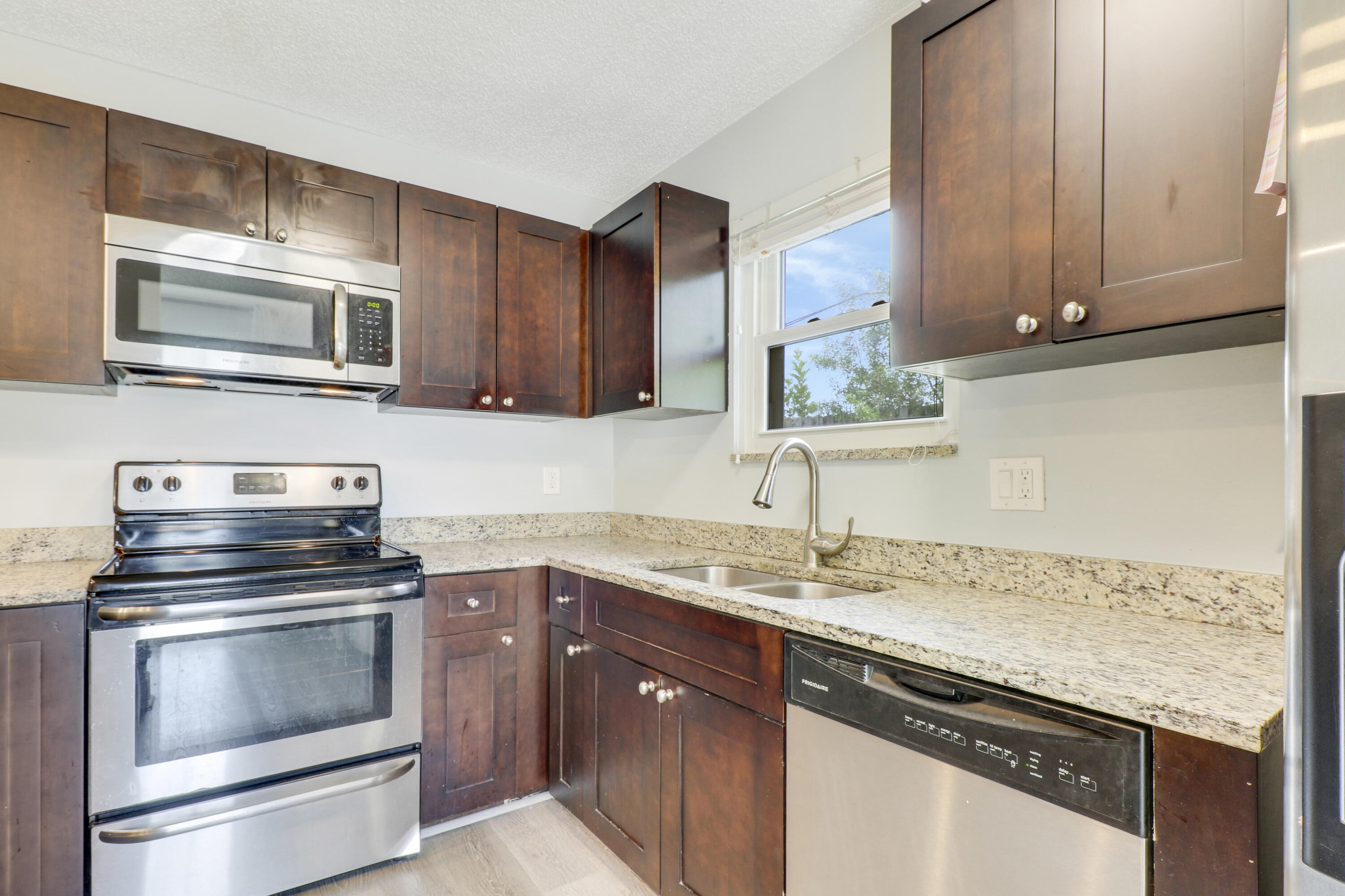 141 East Riverside Drive, Unit 9B Jupiter, FL 33469 - Photo 10 of 23 Kitchen 2