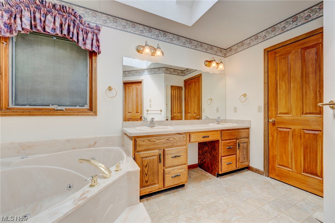 6008 Ford Road Elyria, OH 44035 - Photo 7 of 35 Gallery Image 7