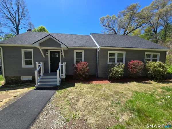 $550,000 | 206 Cook Lane, Beacon Falls, CT 06403