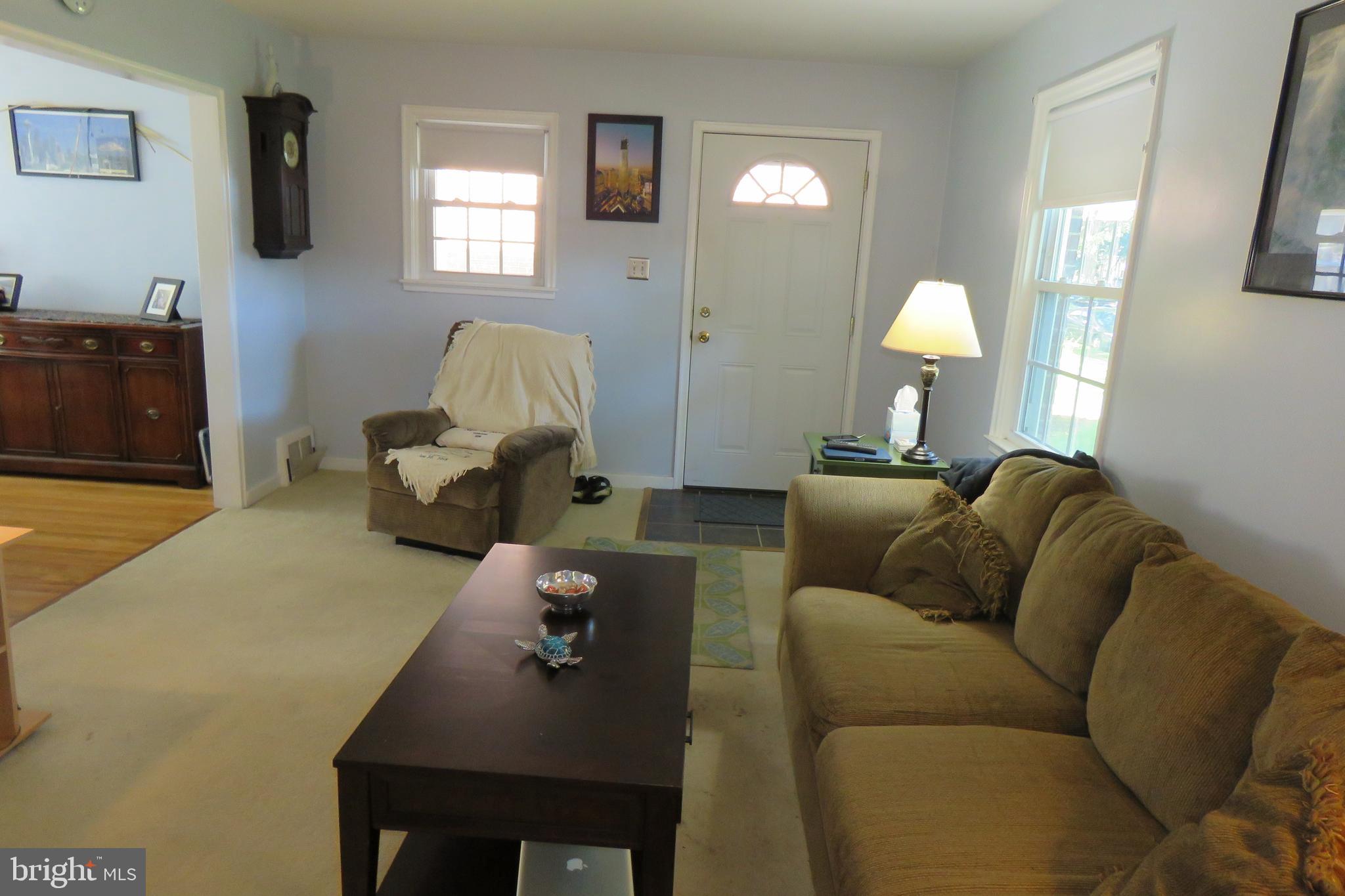 422 Sycamore Road Reading, PA 19611 - Photo 4 of 11