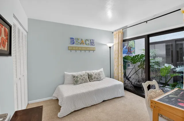 $4,500 | 327 Southwest 29th Avenue, Delray Beach, FL 33445