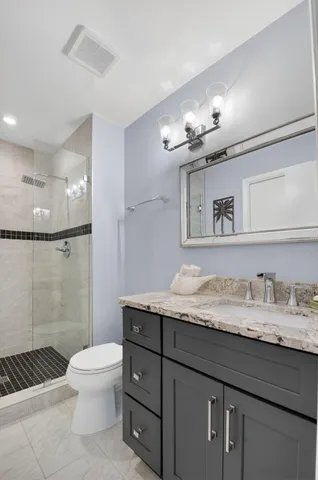 $4,500 | 327 Southwest 29th Avenue, Delray Beach, FL 33445