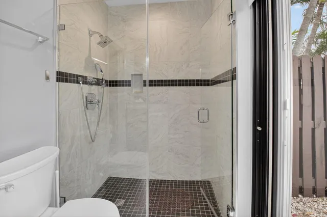 $4,500 | 327 Southwest 29th Avenue, Delray Beach, FL 33445